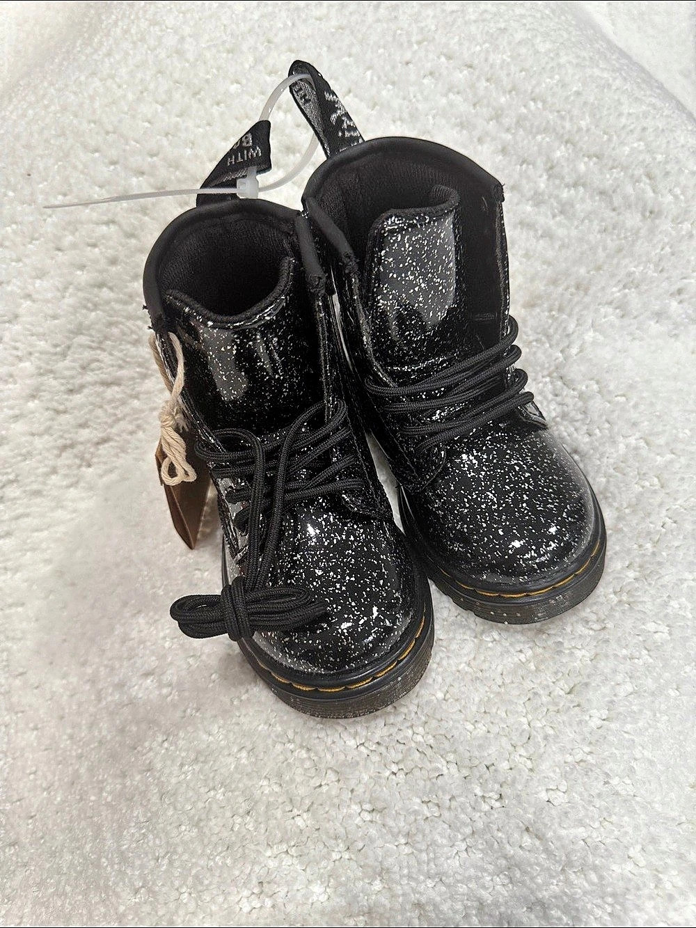 Dr. Martens 1460 J Kids Black Boots Size US 7 NWT